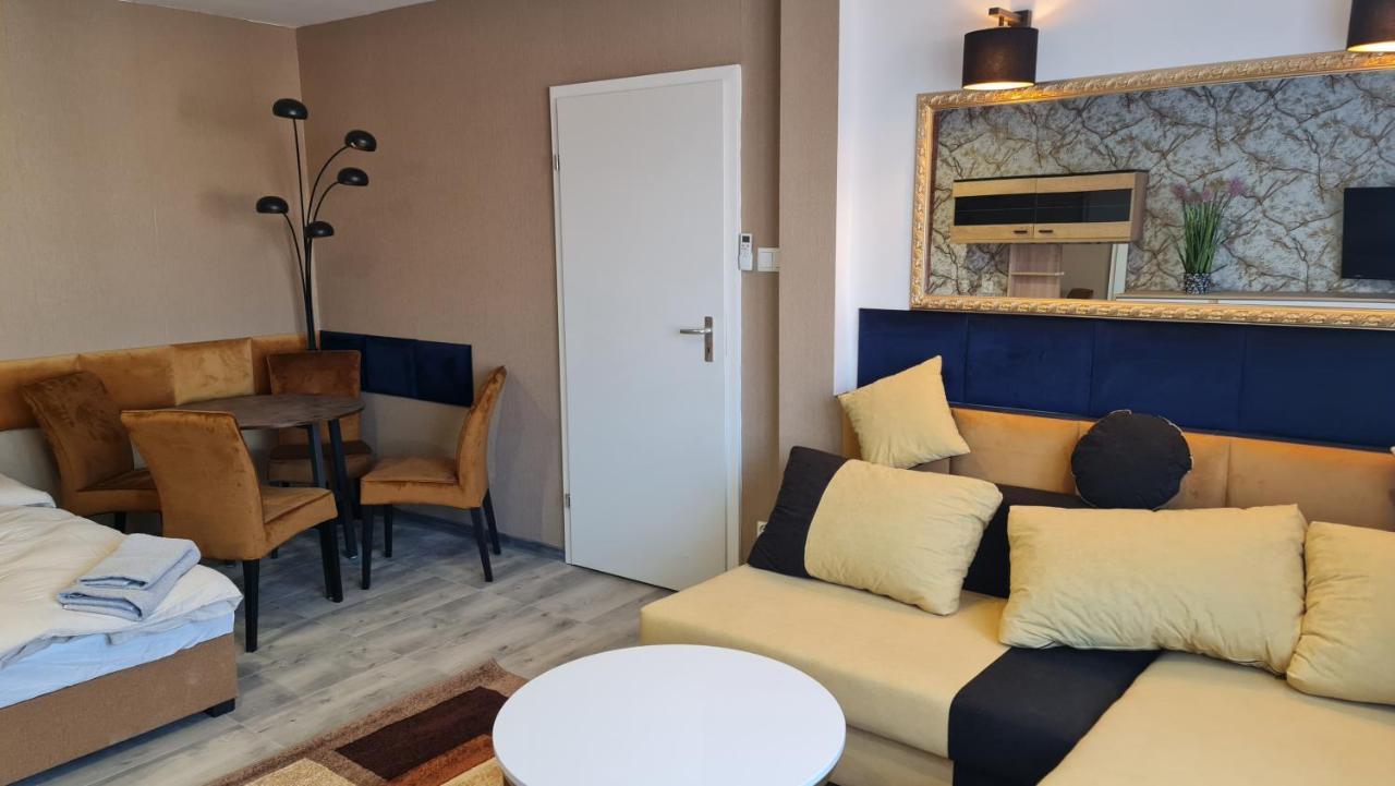 Eldom-Noclegi Rogozinska 29E Wągrowiec Extérieur photo